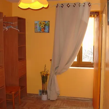 Bed and Breakfast De La Fourandeve Méolans