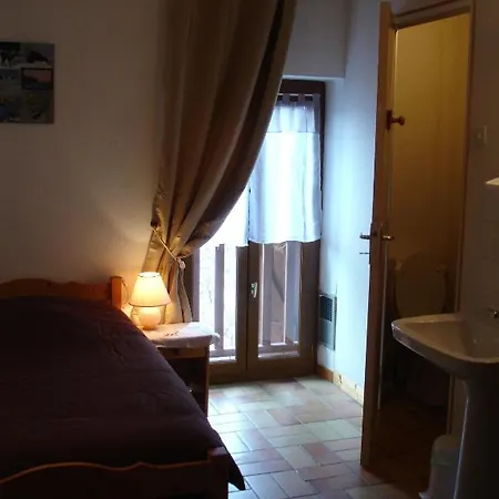 De La Fourandeve Bed and Breakfast *