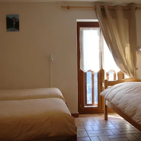 De La Fourandeve Bed and Breakfast *