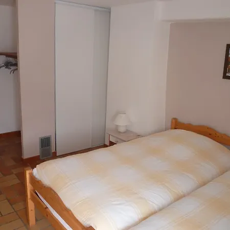 Bed and Breakfast De La Fourandeve *