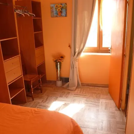 Bed and Breakfast De La Fourandeve *